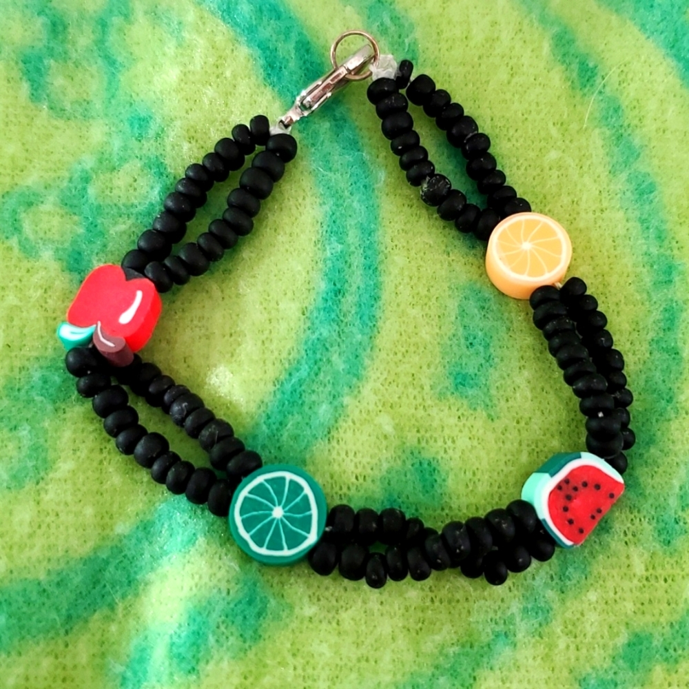 🍊NWOT Hand crafted BRACELET